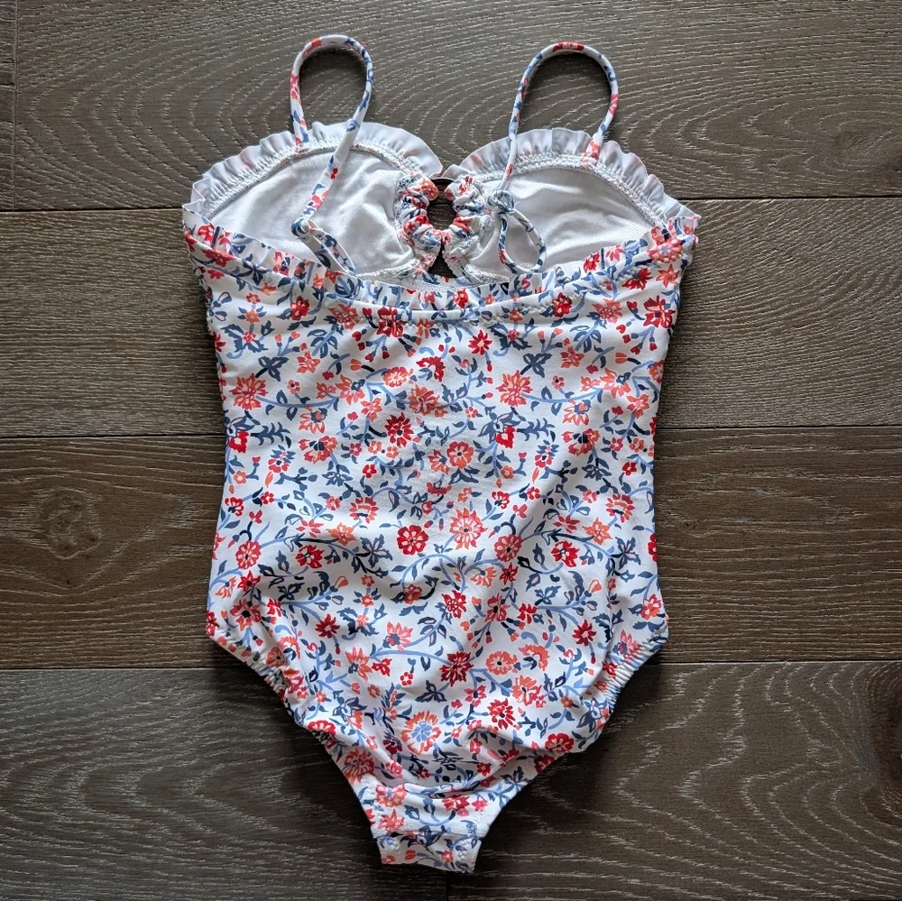 3/$15 - Old Navy White Floral Swimsuit With Smocked Top Size Small 6-7